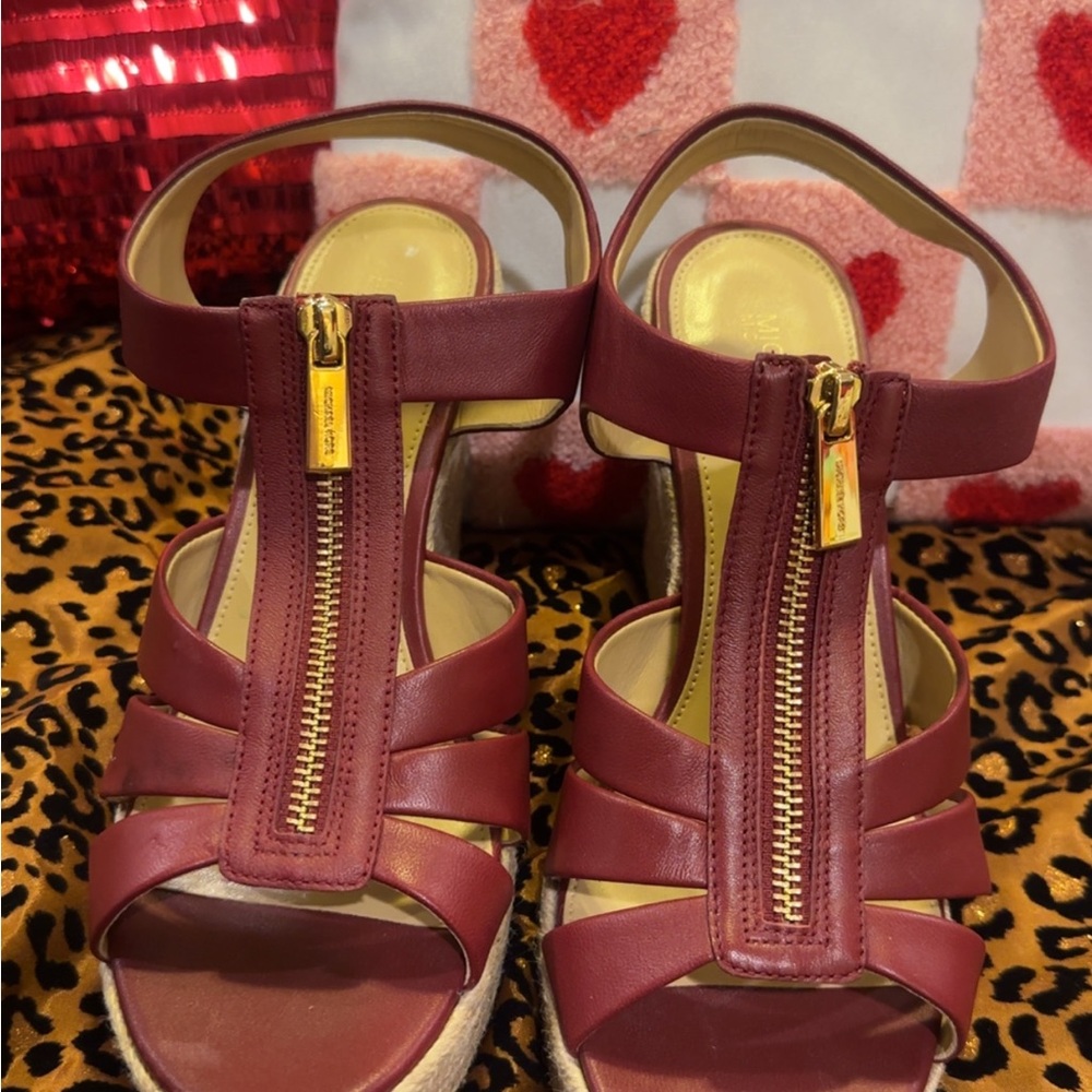 Michael Kors Burgundy Burkley Leather Sandals with Gold Zipper 7.5